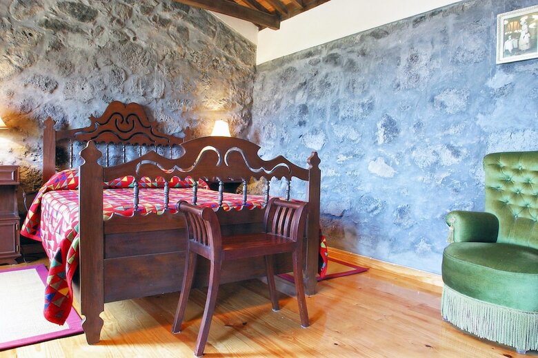 Hostal Adegas Do Pico