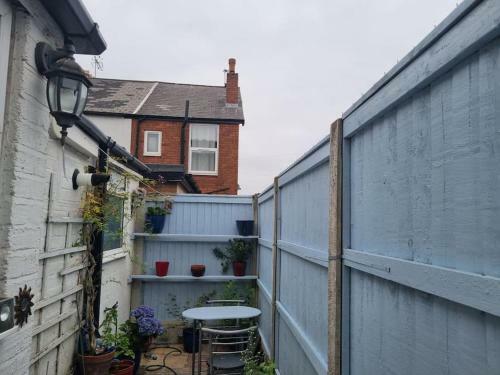 Three Bedroom Terrace House At Edgbaston Reservoir