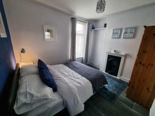 Three Bedroom Terrace House At Edgbaston Reservoir