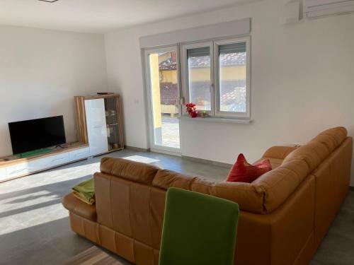 First Vrtovin Apartment