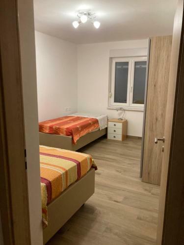 First Vrtovin Apartment