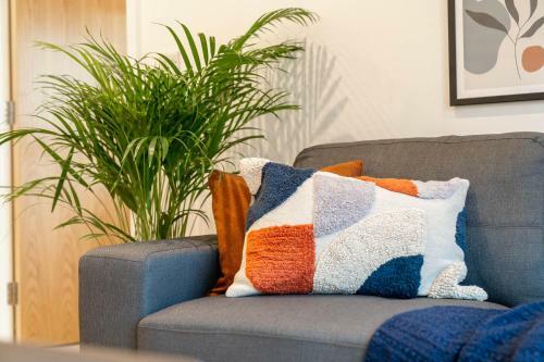 Lavish 1 Bedroom Stylish Apartment - City Centre