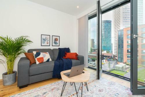 Lavish 1 Bedroom Stylish Apartment - City Centre