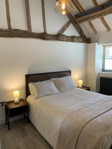 Cosy Quaint Barn Conversion In A Rural Landscape