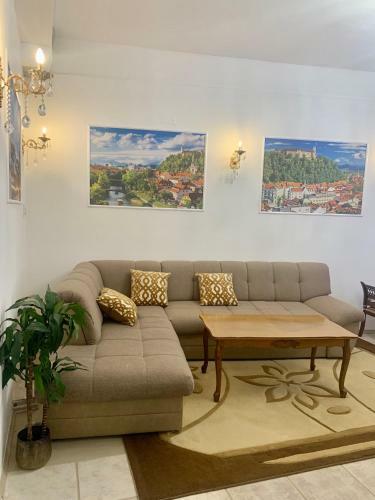 Ljubljana City Center Apartment
