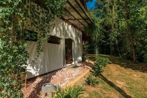 Drake Bay River View - Glamping Eco Lodge