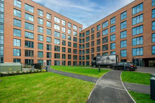 Central Birmingham Modern 1 Bedroom Apartment