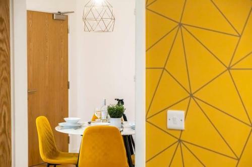 Apartamento Canary Diamond *****high End Suite In Birmingham?s Most Sought After Location
