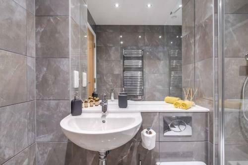 Apartamento Canary Diamond *****high End Suite In Birmingham?s Most Sought After Location