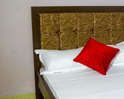 Yina Apartments