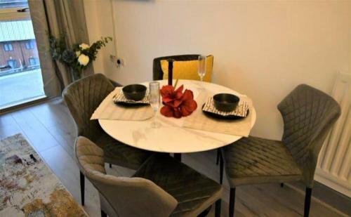 Lux City One Bed Birmingham Apartment