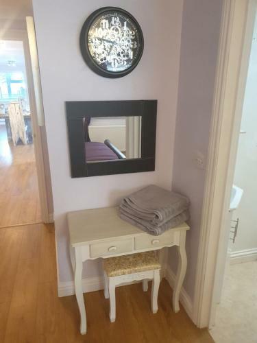Sherwood Bungalow 3 Bedroom Entire Property