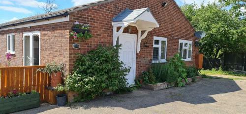 Sherwood Bungalow 3 Bedroom Entire Property