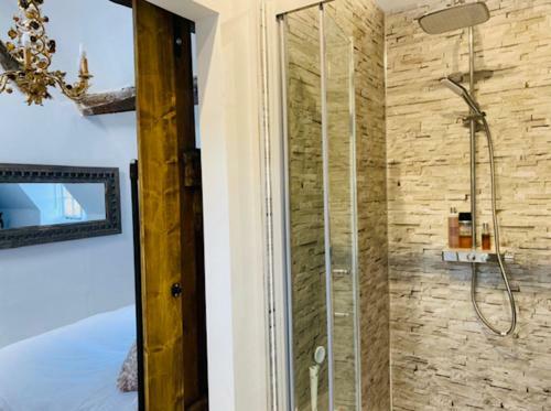 Warm, Modern 2 Bed Cottage In The Cotswolds