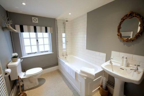 Apartamento The Barn @bourne Eau House