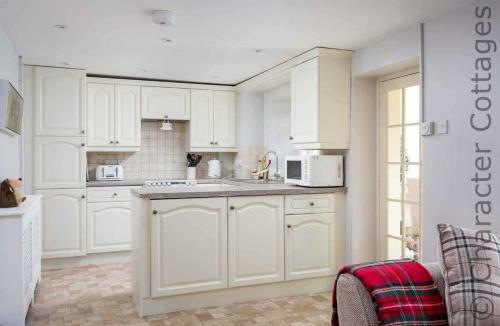 Inglenook Cottage
