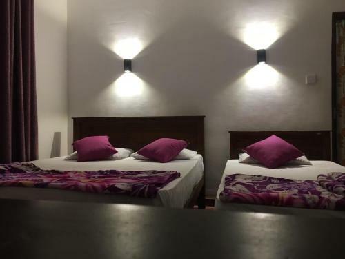 Hostal Safron Inn