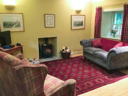 Orchard Cottage At Braidwood Castle - Uk10671