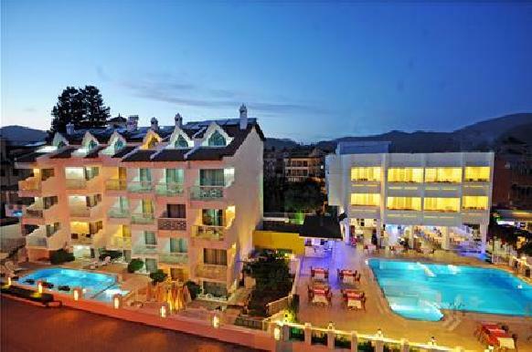 Aparthotel Blue Palace