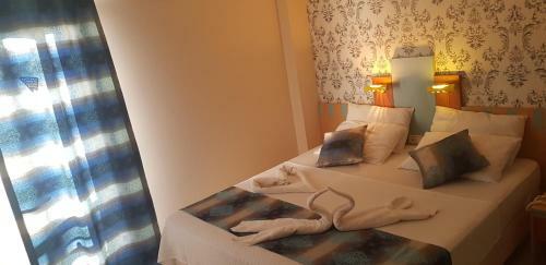 Uslan Hotel