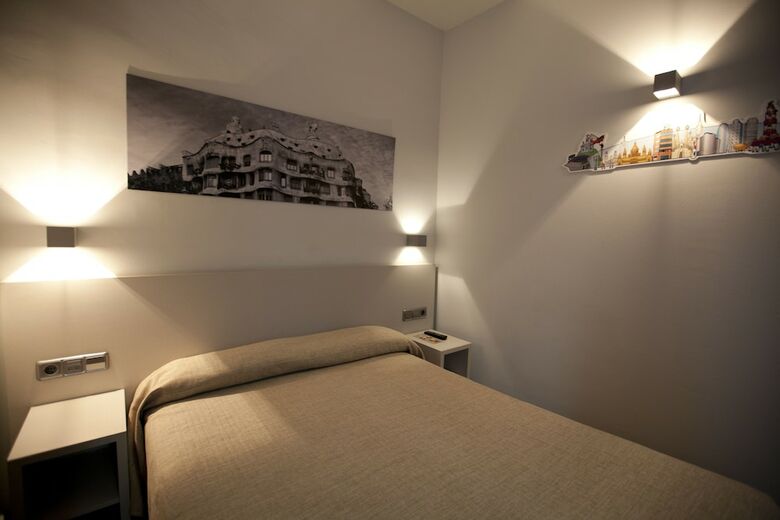 Hotel Ciutat de Sant Adri� (Santa Adri�-barcelona)