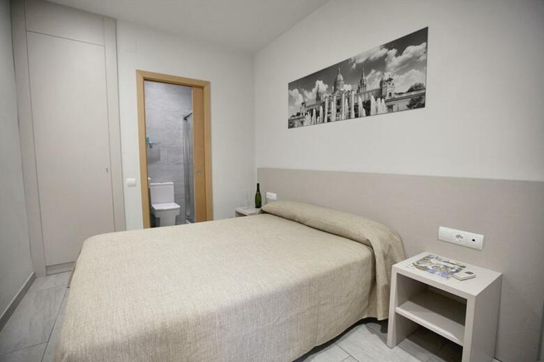 Hotel Ciutat de Sant Adri� (Santa Adri�-barcelona)