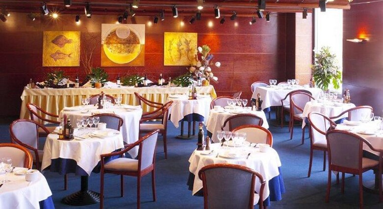 Hotel Husa Illa