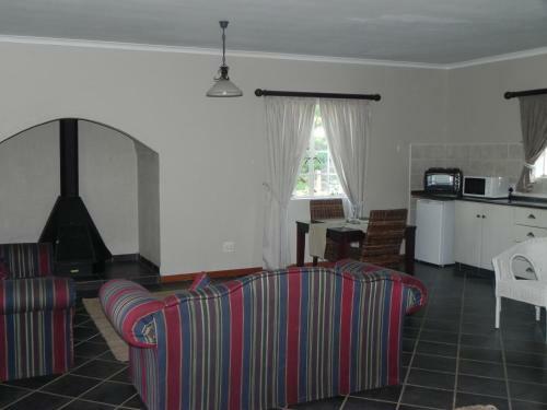 Waterwoods Cottages And Wedding Venue