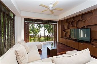 Amatapura Beachfront Villa 12
