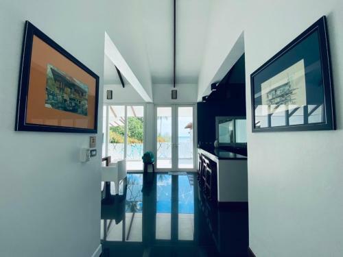 Villa The Beach House