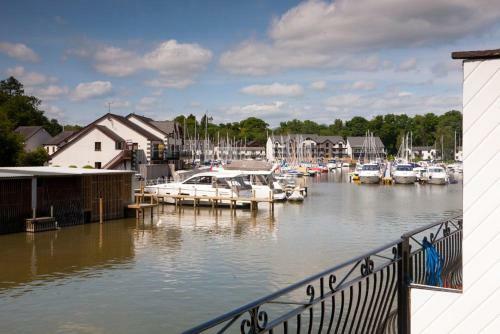 Apartamento Marina Boathouse, Lake Windermere Lets