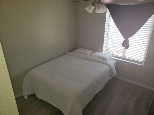 Chenzos Room