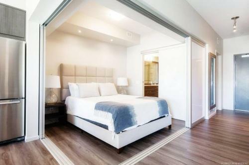 Apartamento The Blue Haven Knox View Kelowna Downtown Condo
