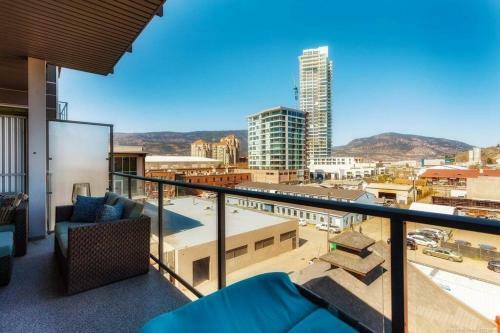 Apartamento The Blue Haven Knox View Kelowna Downtown Condo