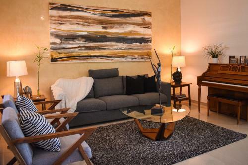 Modern&private, Best Sunset Views 3 Storey House ?