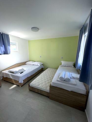 ?????? ? ???? - ???????