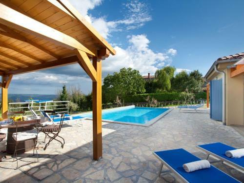 Wonderful Villa With Private Pool And Garden Surrounded By Nature