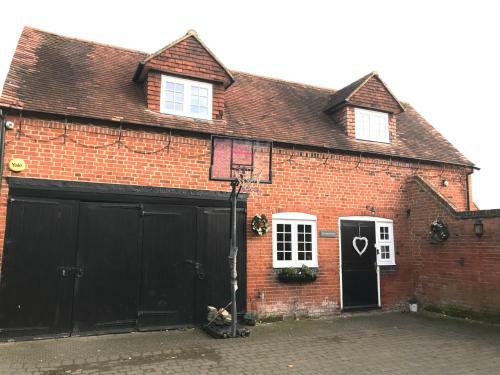 Stunning 100 Year Old Converted Coach House
