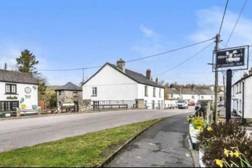 Church Gate Cottage - Bridestowe