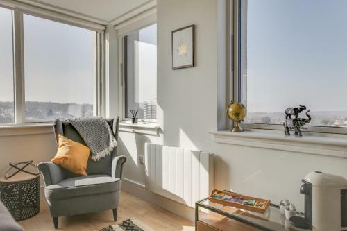 Kings Road Apartments