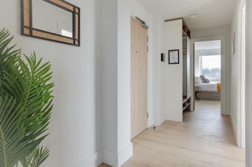 Kings Road Apartments
