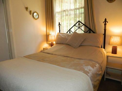 Hostal Stoneway Guest House