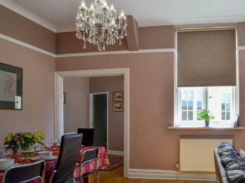 Flat 1