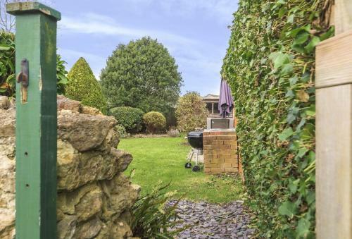 Whitehouse Cottage