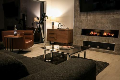 Black Barn Skye - Contemporary 3 Bed / 4 Bath Home