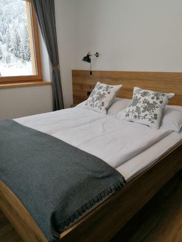 Apartments Gorski Raj