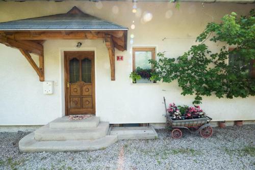 Apartamento Mateja House