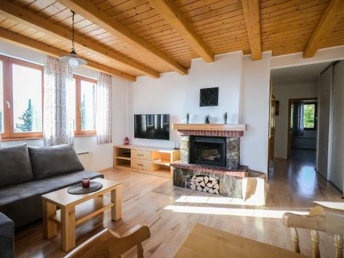 Apartmaji Mara