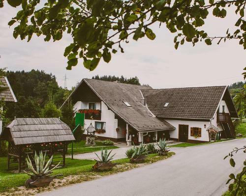 Agroturismo Tourist Farm Samec