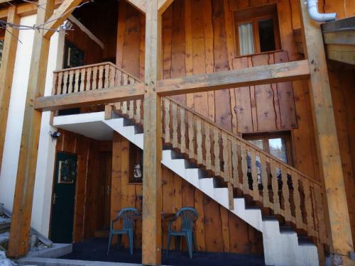 Apartamentos Chalet Deleglise 2